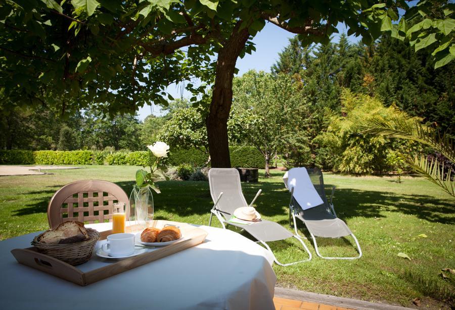 Hotel La Ferme D'En Chon بيسكاروس المظهر الخارجي الصورة