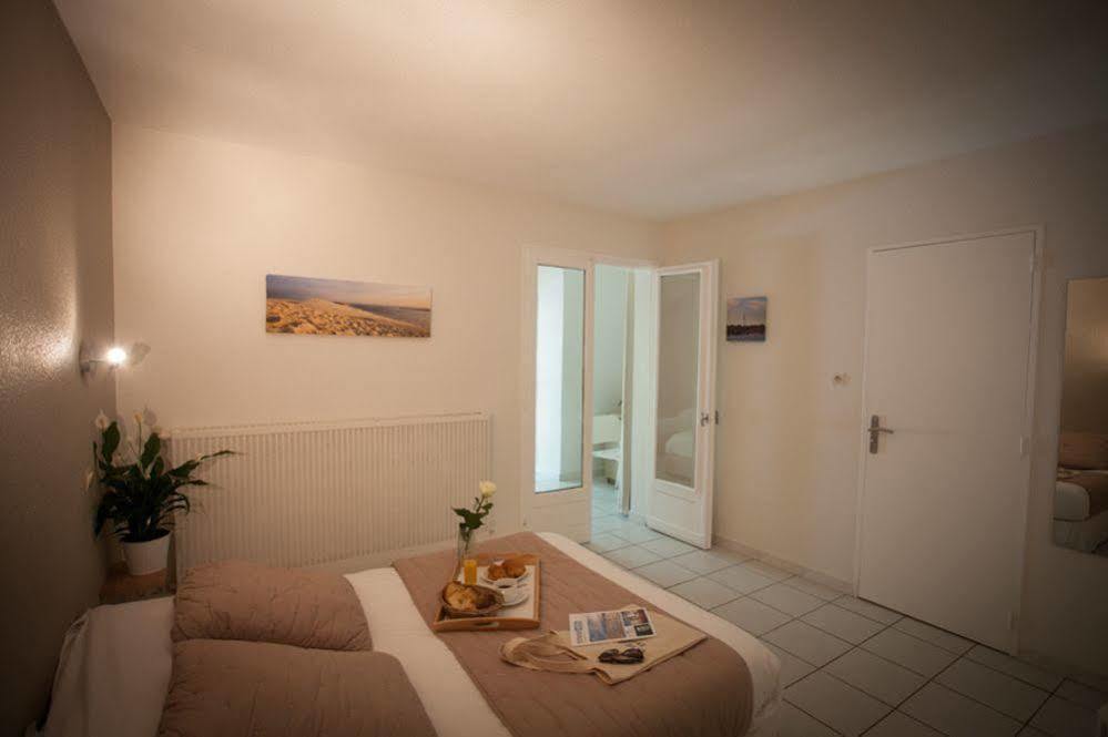 Hotel La Ferme D'En Chon بيسكاروس المظهر الخارجي الصورة